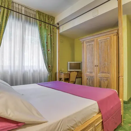 Hotel Hotel Des Reves