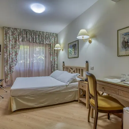 Hotel Des Reves 4*